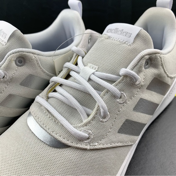 Adidas QT Racer 2.0 Silver Women’s Various Sizes - Picture 7 of 13